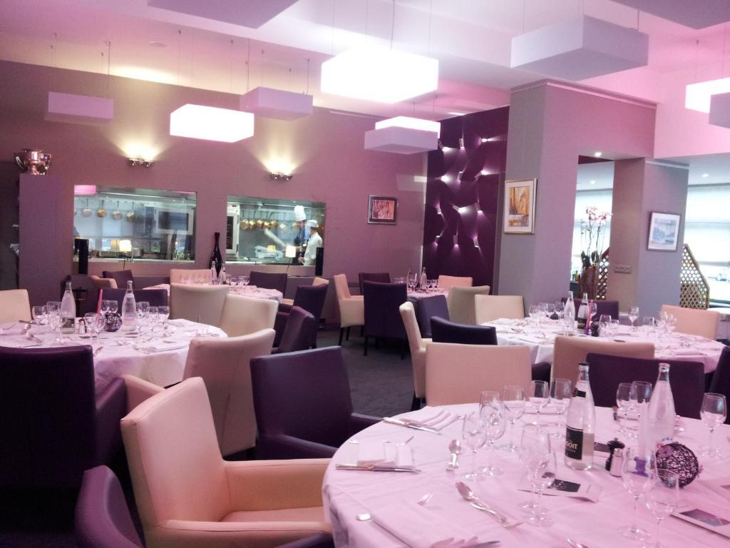 Logis - Hotel Du Nord Et Restaurant La Table D'Elisa Compiègne Esterno foto